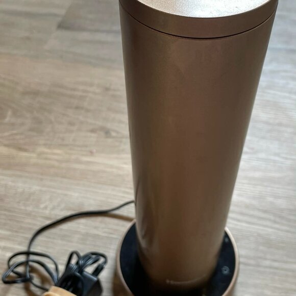 Homedics Other - Homedics SereneScent Waterless Home Fragrance Diffuser Champagne no remote